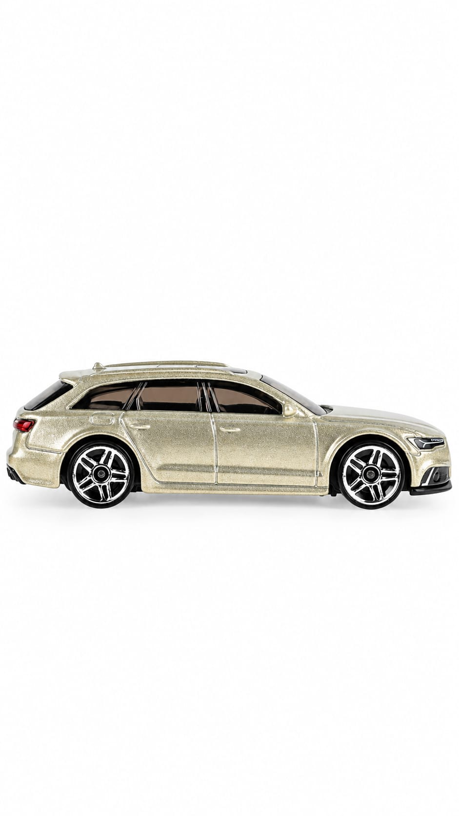 Hot Wheels 17 Audi RS 6 Avant 2026